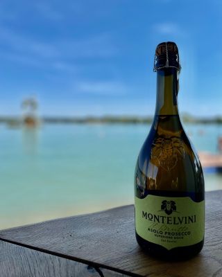 Prázdniny jsou pomalu ale jistě minulostí. Nicméně léto zdaleka nekončí ! Dní, kdy budeme moci vyrazit k vodě nás čeká...